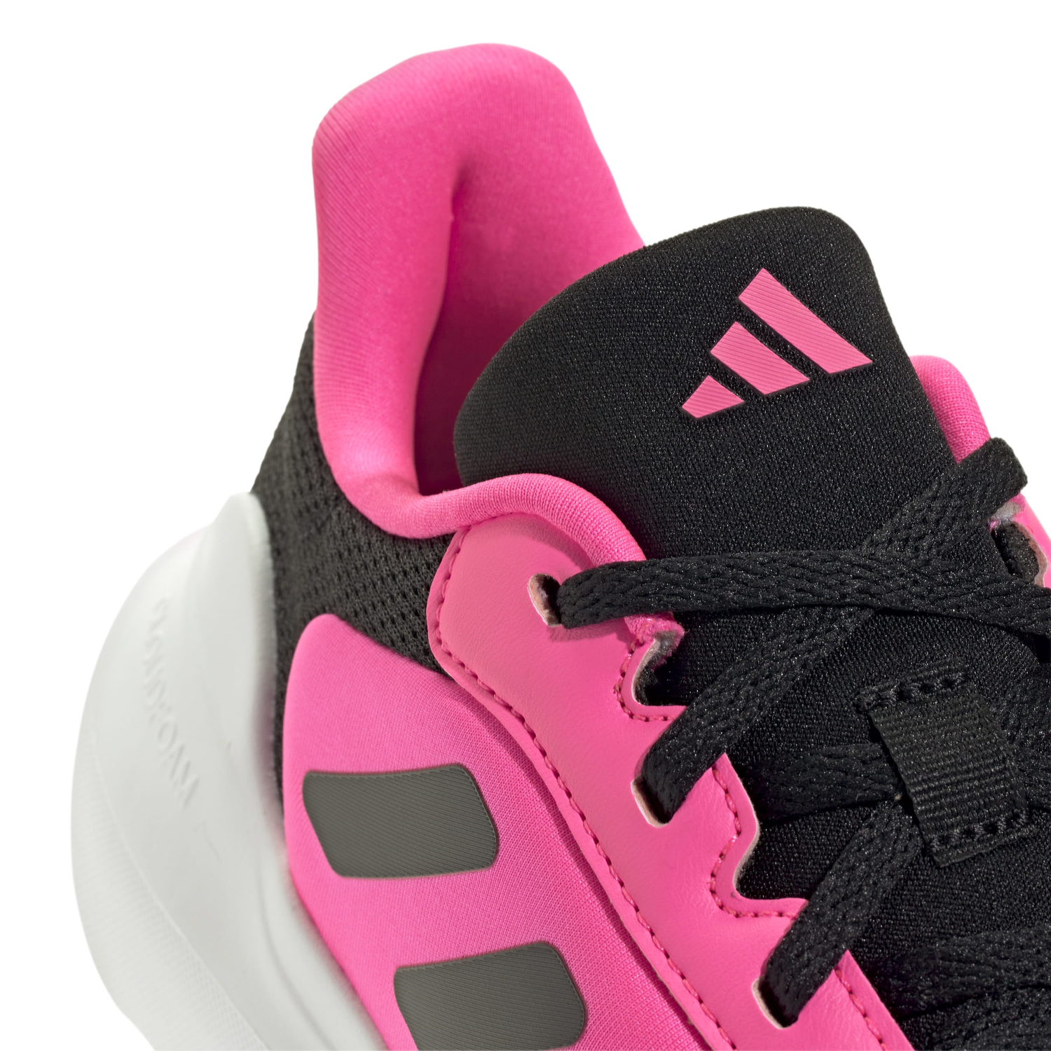 png_1500x1500_67601132