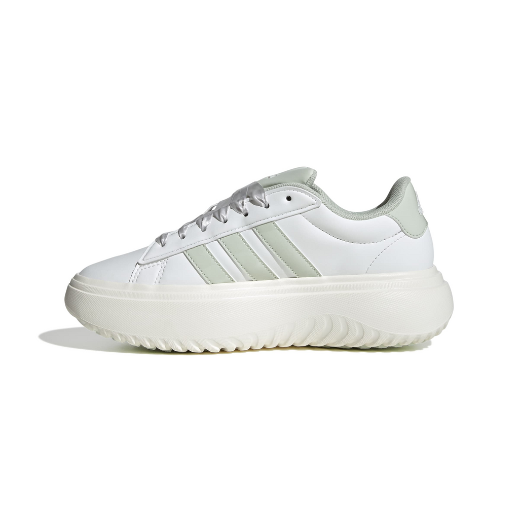 png_1500x1500_68227077