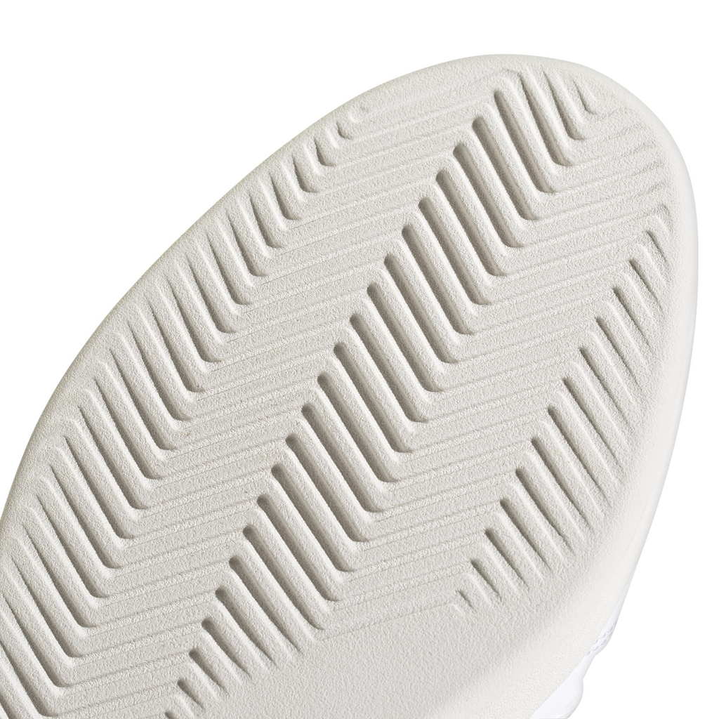 png_1500x1500_66680882