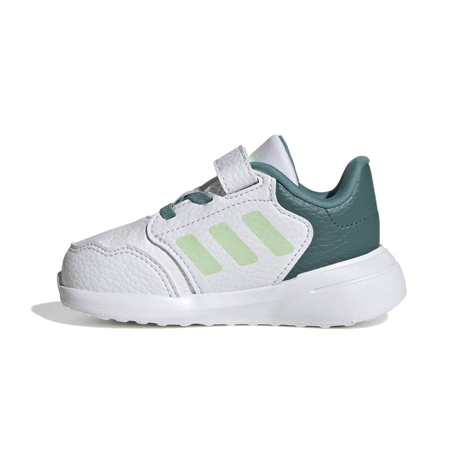 png_1500x1500_67896110