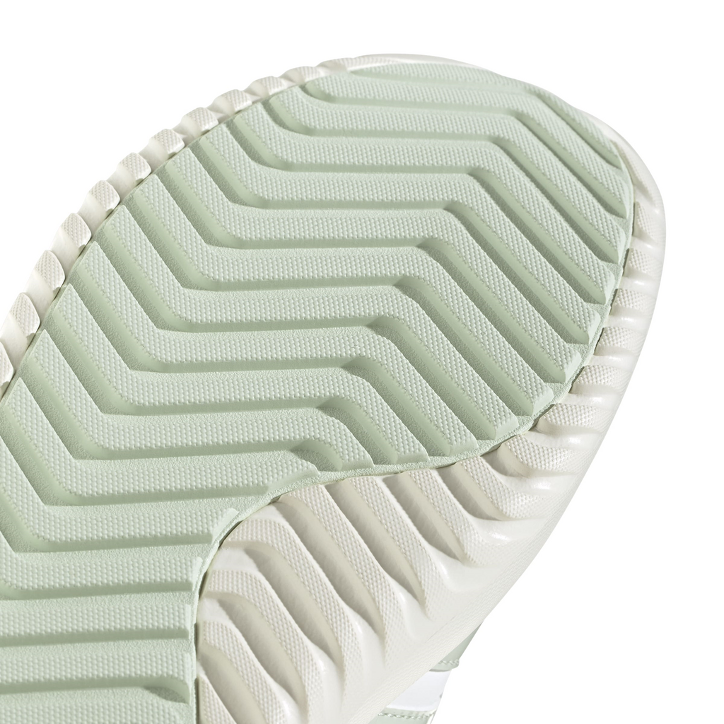 png_1500x1500_68227079