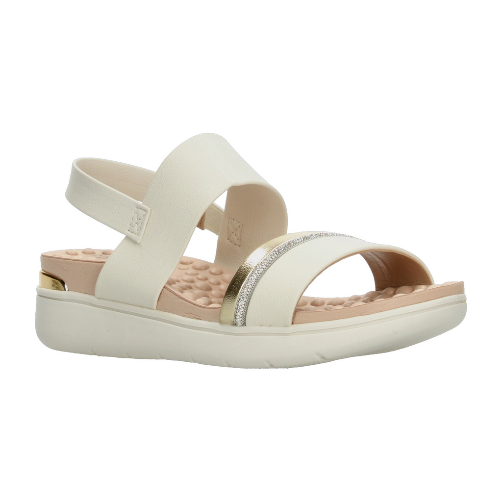 png_1500x1500_63134972